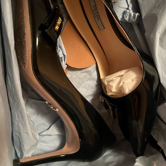 Black Prada Heels 38 - Picture 6 of 8